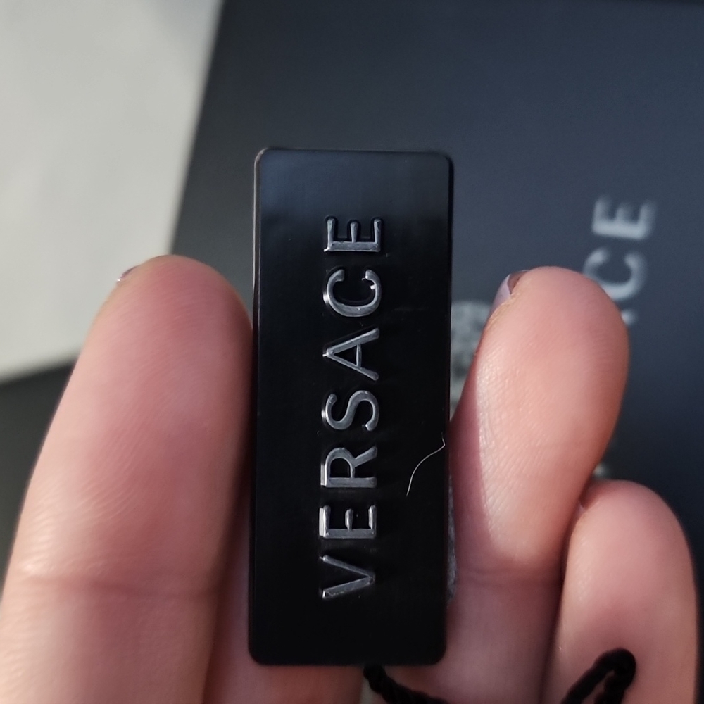NWT AUTHENTIC VERSACE MEDUSA NECKLACE - Picture 5 of 16